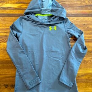 Under Armour DriFit Youth (M) Hooded Long Sleeve